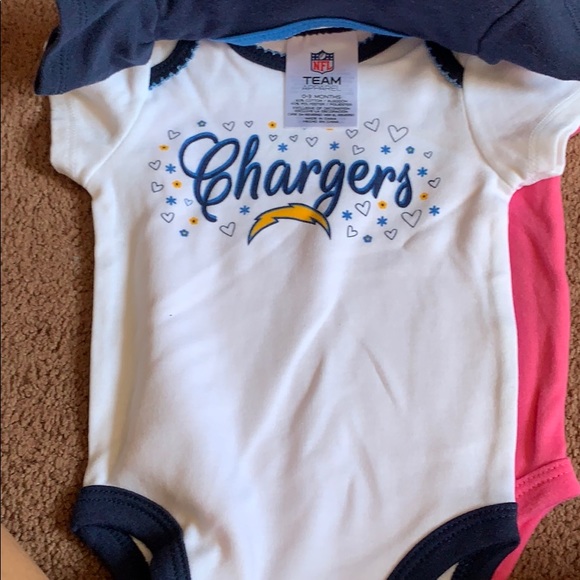 Baby clothes - Picture 2 of 3